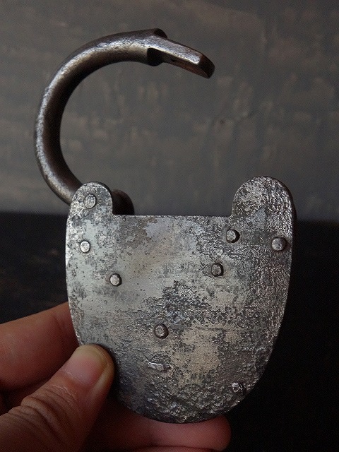 フランスヴィンテージアンティーク19世紀の鍛冶屋手作りの南京錠
